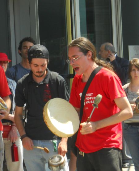 Singing & drumming in solidarity with ABL