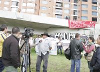 Mobilisation devant le siège social colombien de Pacific Rubiales