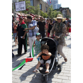 Ten Thousands Montrealers marched in the Biggest Palestine-Solidarity Demonstration Yet!