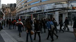 Crowd marches unopposed down Maisonnueve and St-Urbain